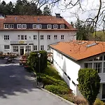 Haus Honigstal Cafe
