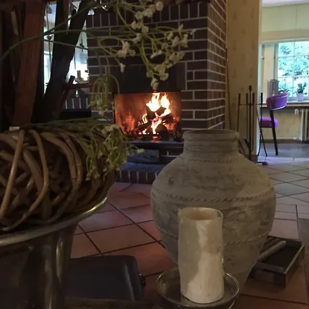 Haus Honigstal Cafe 公寓